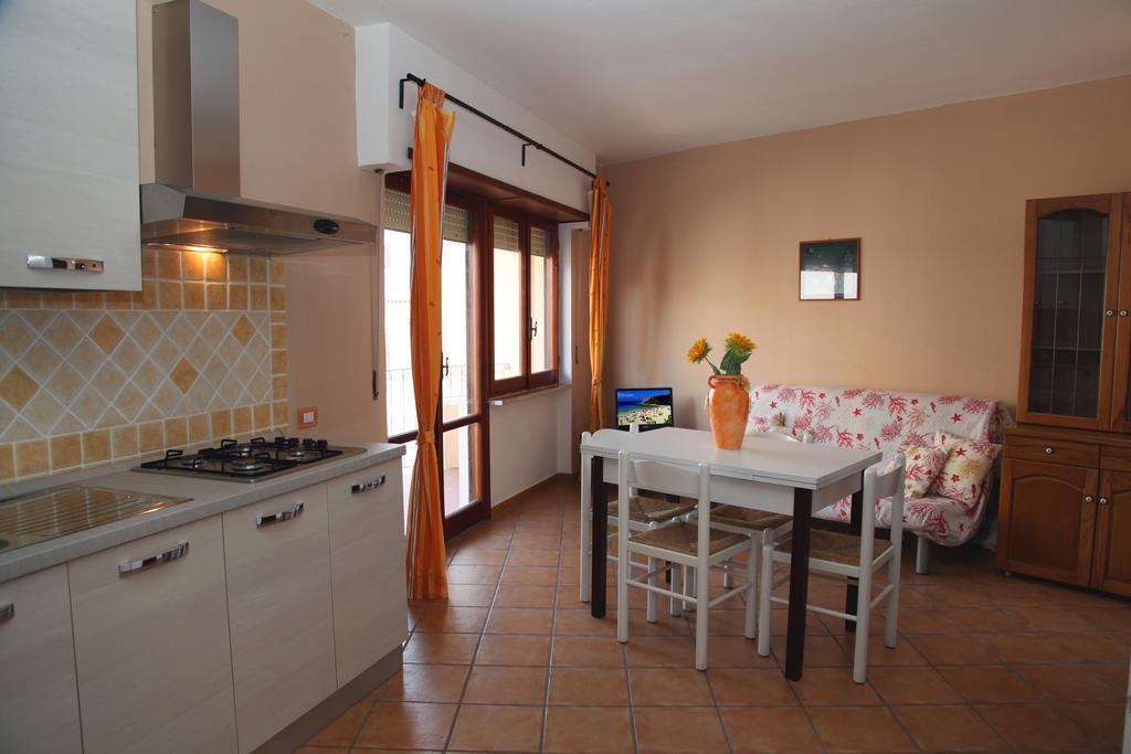 Aparthotel La Contessa Santa Teresa Gallura Zimmer foto